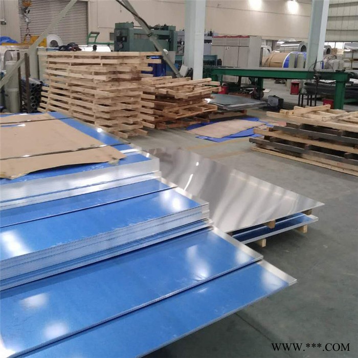 良犀鋁業(yè)供應(yīng)**鋁板薄合金板 拉絲貼膜鋁合金板廠家批發(fā) 鋁板定制歡迎來電咨詢 氧化鋁板