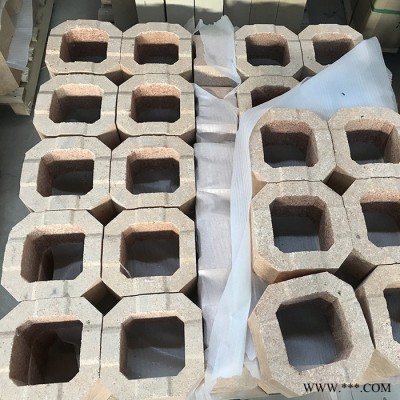 棕剛玉磚 耐火磚廠家直供 玻璃窯爐用鉻剛玉磚 強(qiáng)度高耐磨 氧化鋁空心球磚批發(fā)