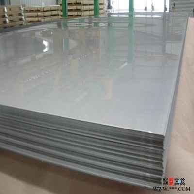 云南?。保保埃颁X板批發(fā) 齊韻寬幅鋁板