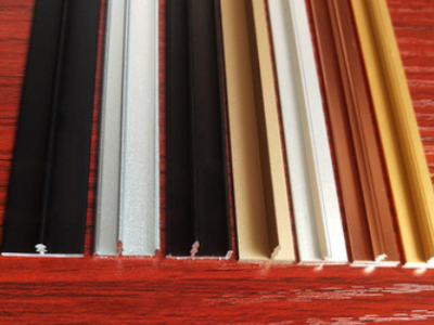 現貨供應 鋁合金12厘t型條 櫥柜衣柜裝飾包邊線條 e型接縫封邊條 現貨供應 鋁合金12厘t型條 櫥柜衣柜裝飾包邊線條 e型接縫封邊條